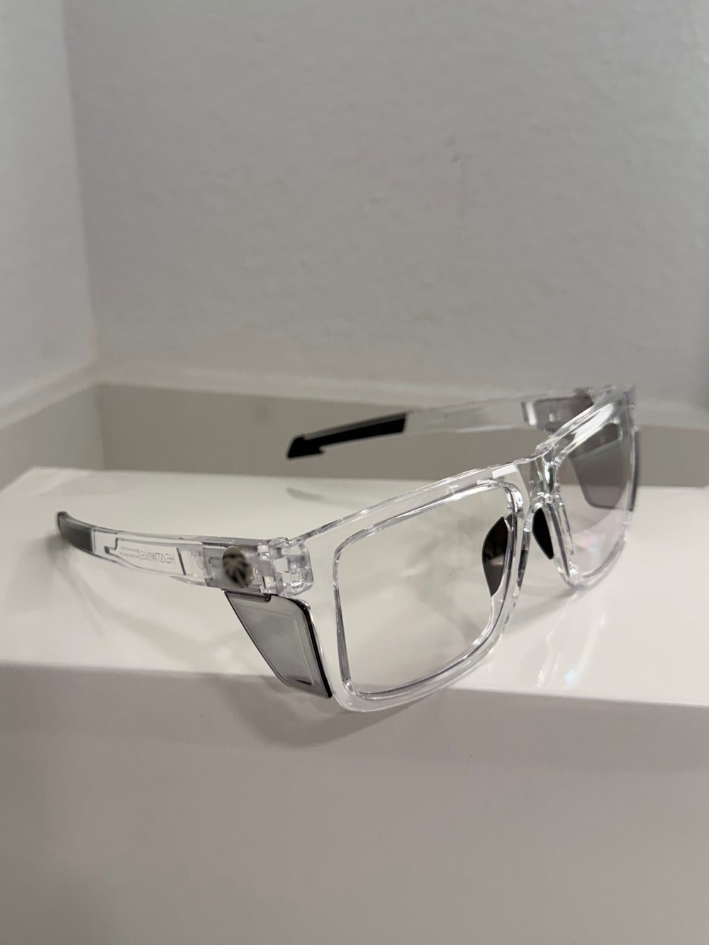 Safety clear photochromic glasses ⭐️